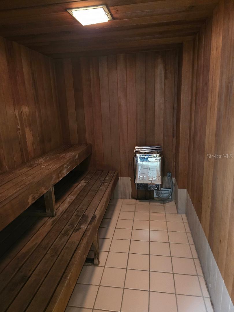 2 sauna rooms, his and hers.