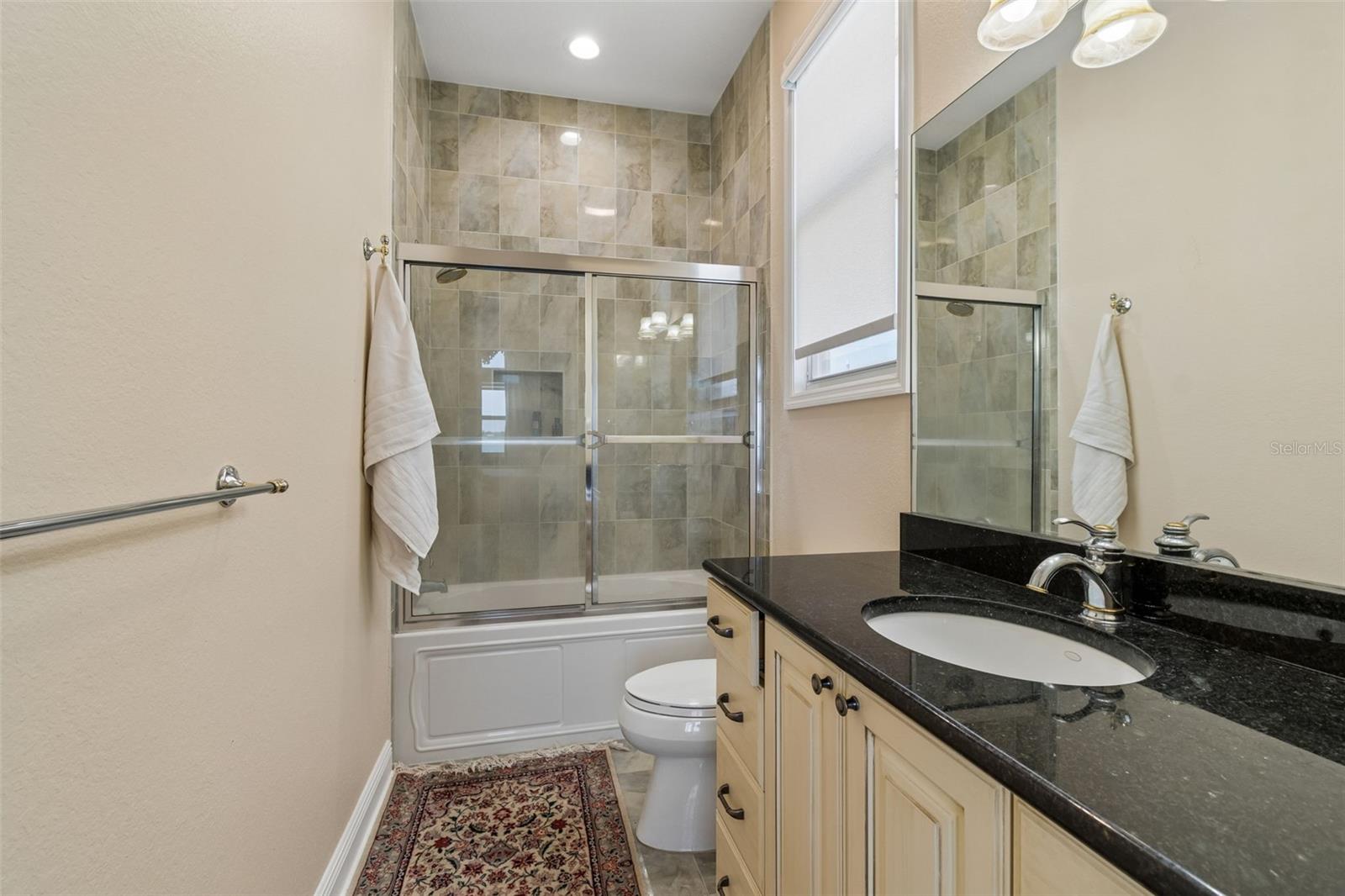 2nd Level EnSuite Bathroom