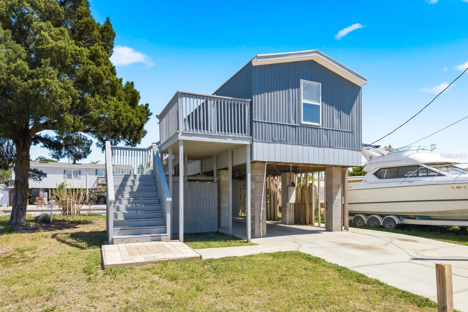 TB8502138
