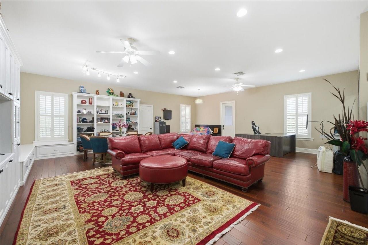 In-Law Suite - Upstairs
