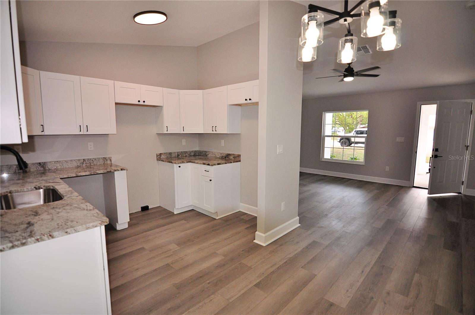 kitchen/dining/living
