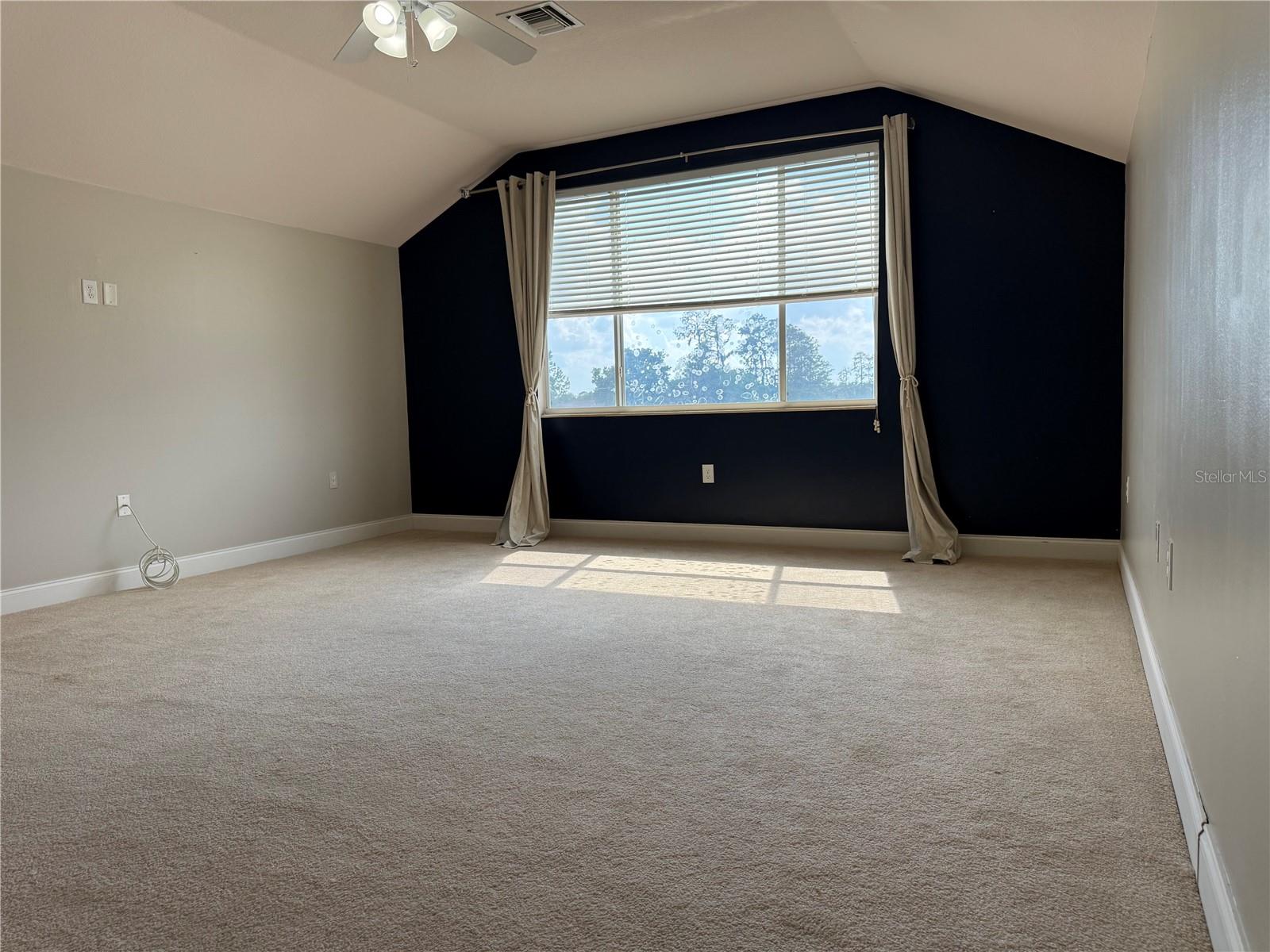 Upstairs Bonus Room