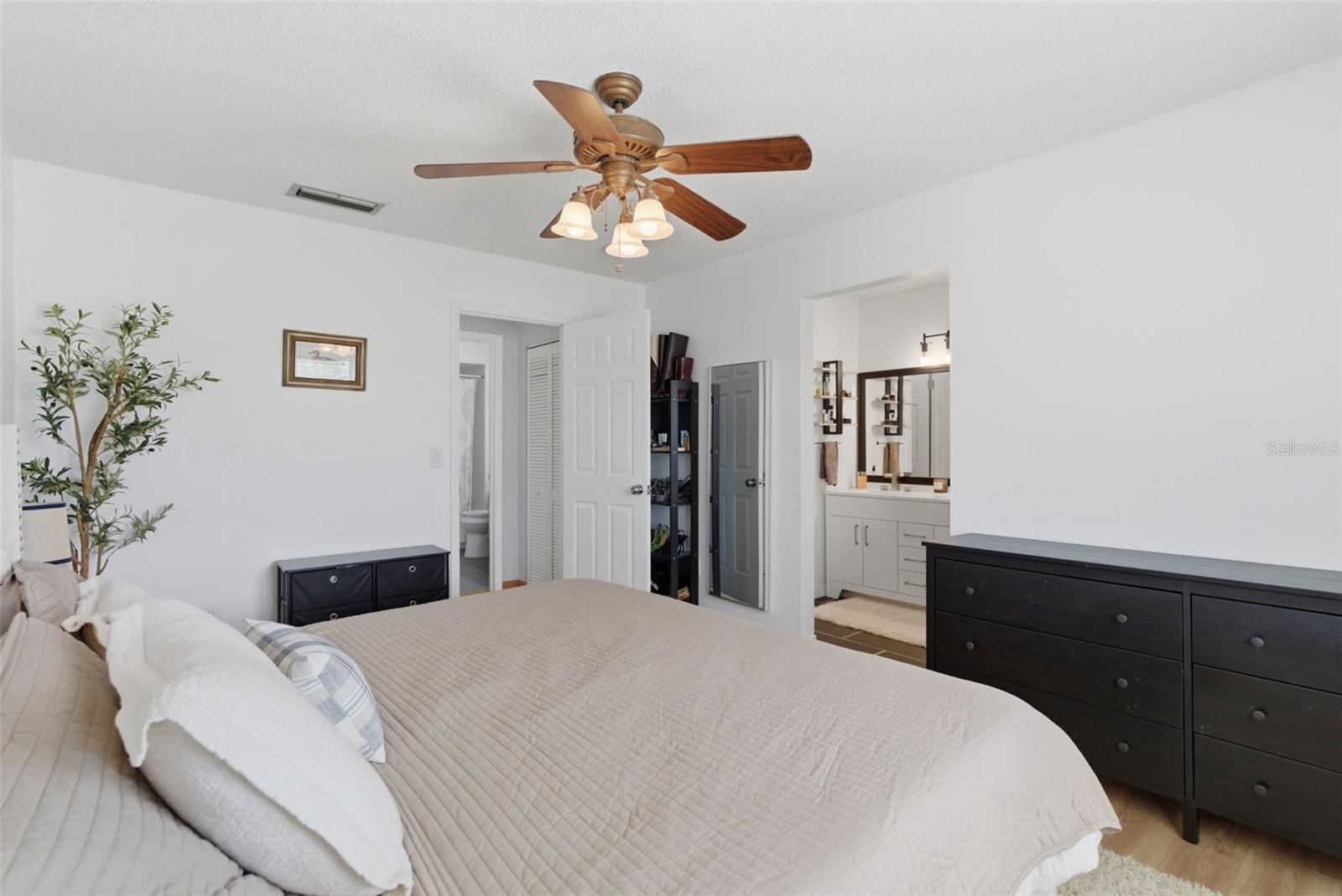 primary bedroom