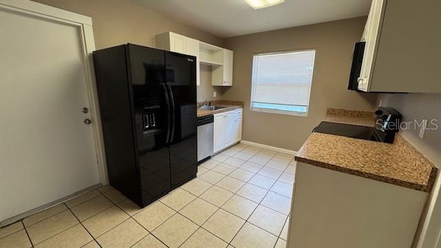 full kitchen view
