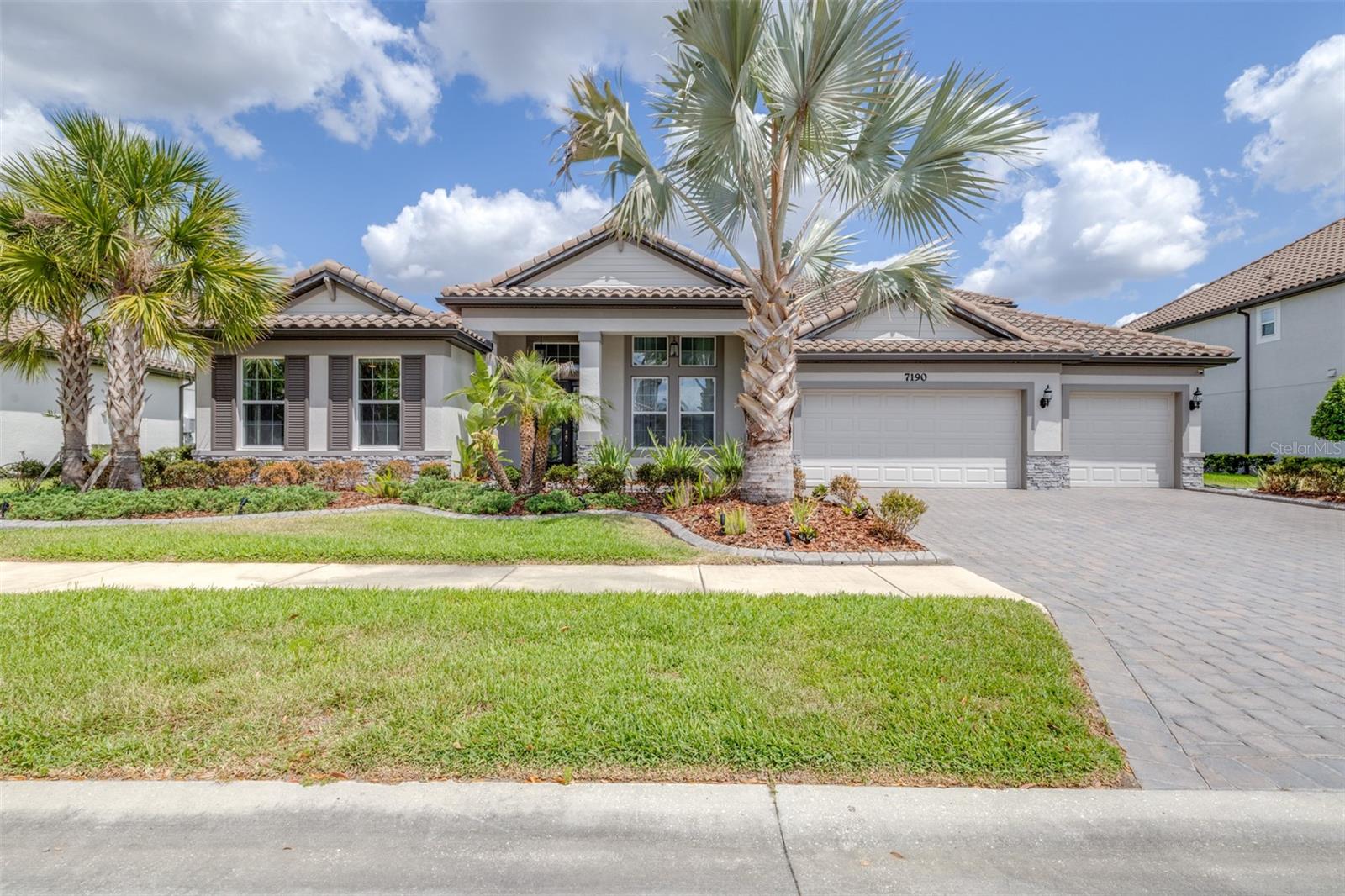 This Graybrook Home is a True Work of Art
