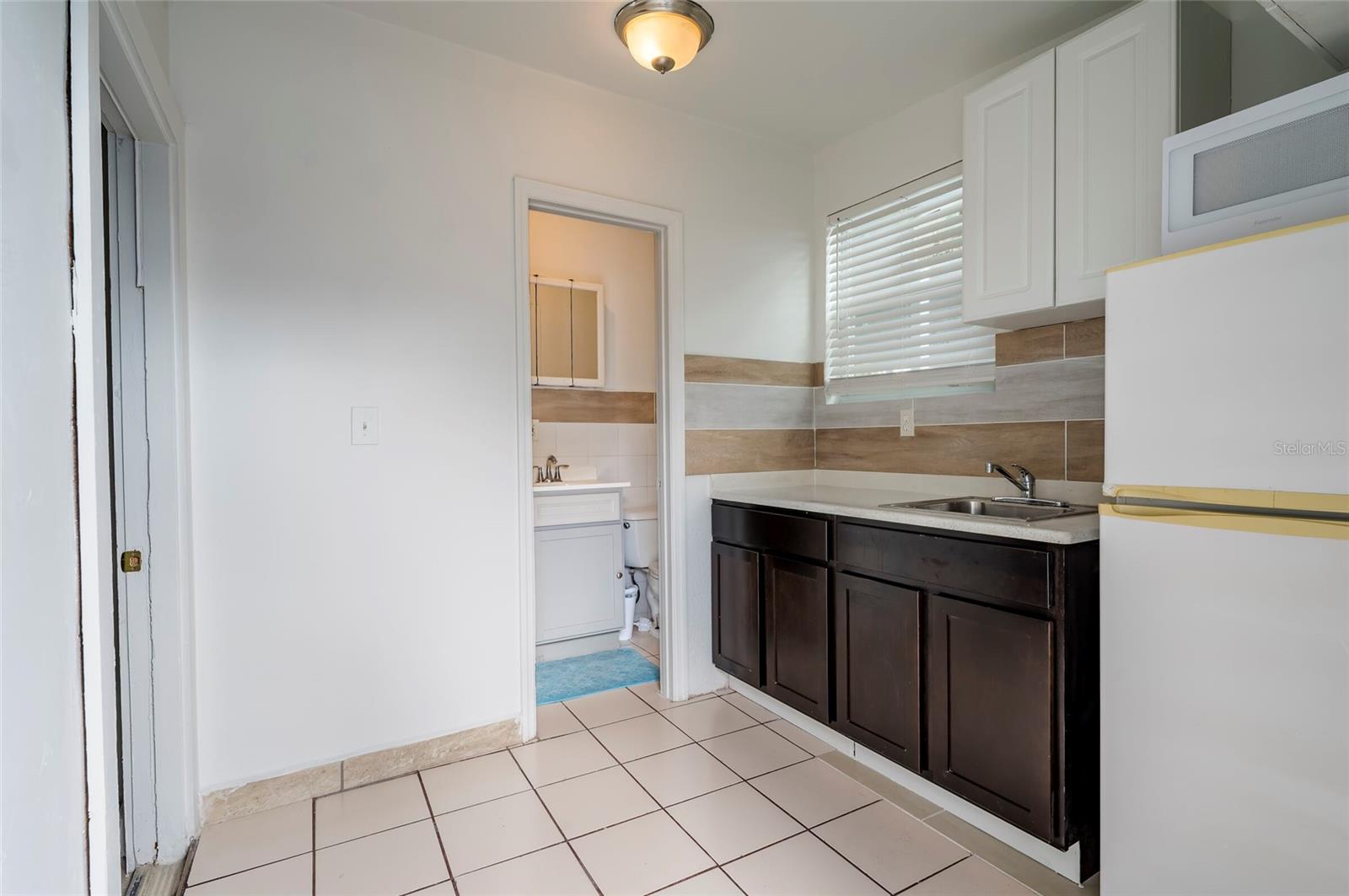 Effciency kitchenette