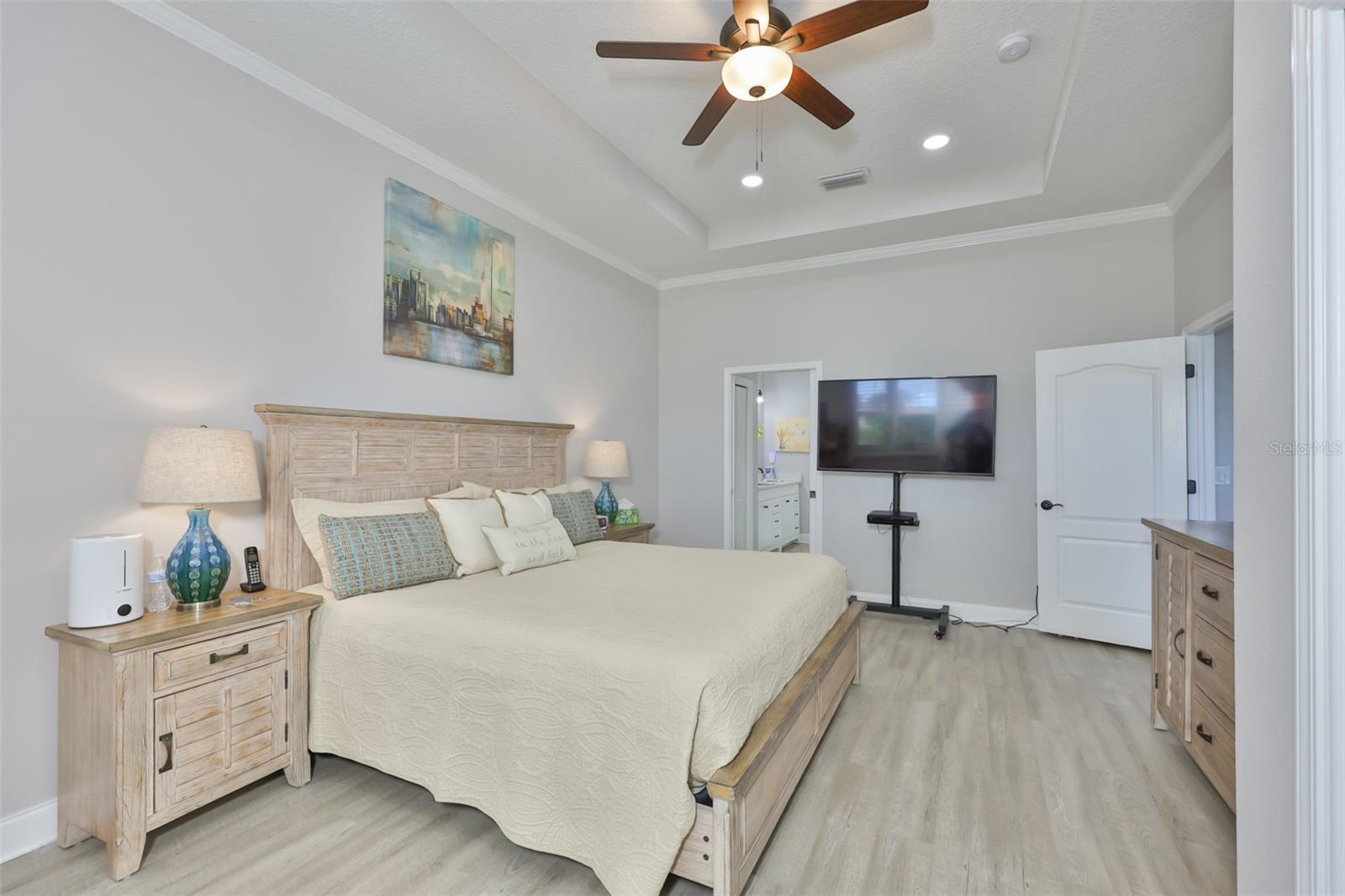 Calm, peaceful and relaxing are the mainstays of this room.