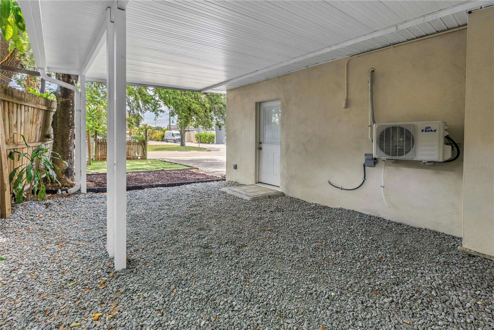 Main house patio/carport.