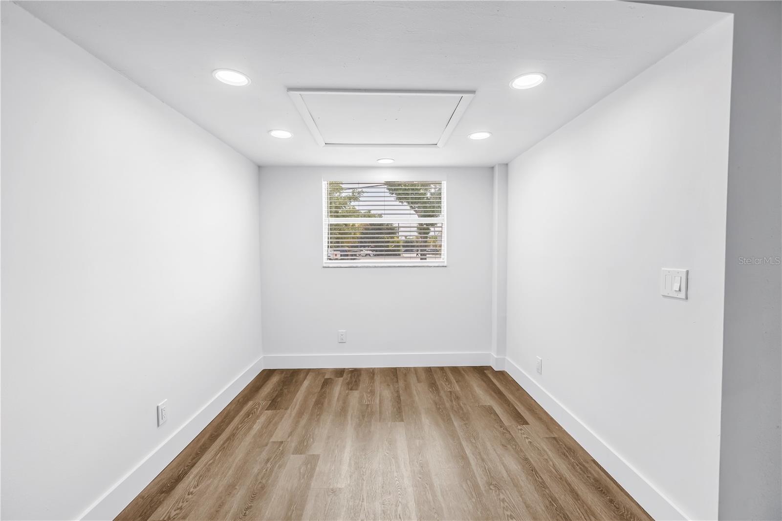 Main house dining room.