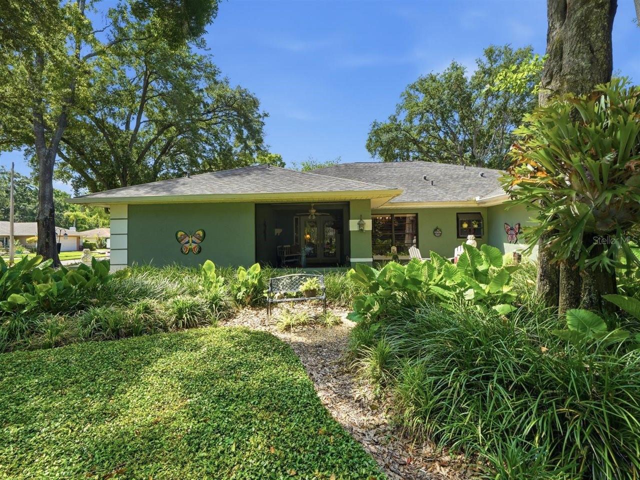 Front yard landscaping