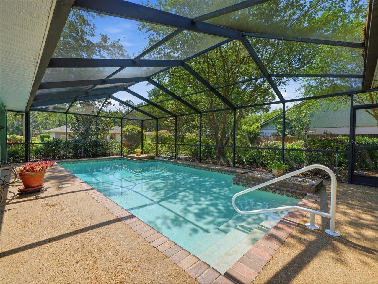 Pool /garden