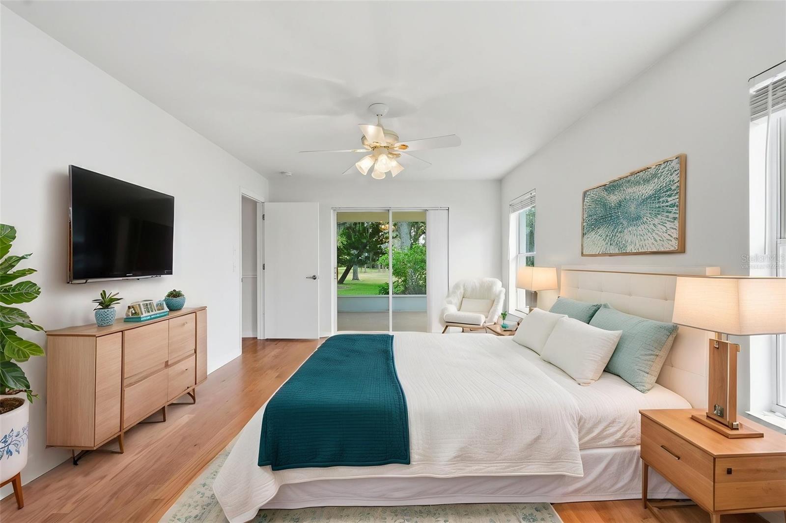 Primary bedroom (Virtually Staged)