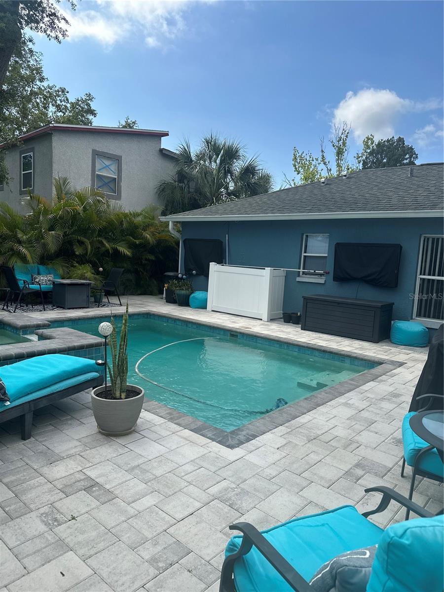 Pool