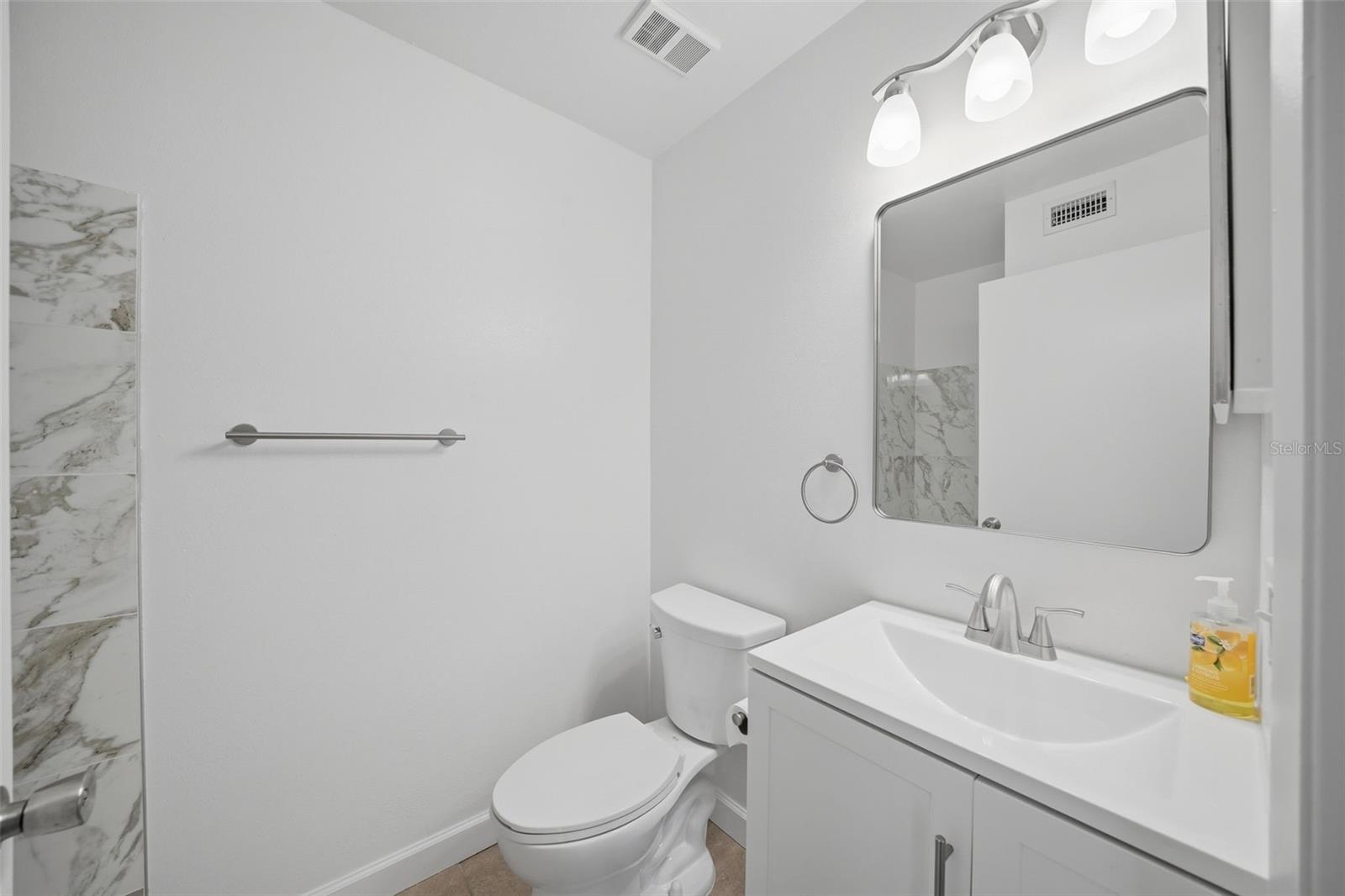 Primary ensuite bath with walk in shower