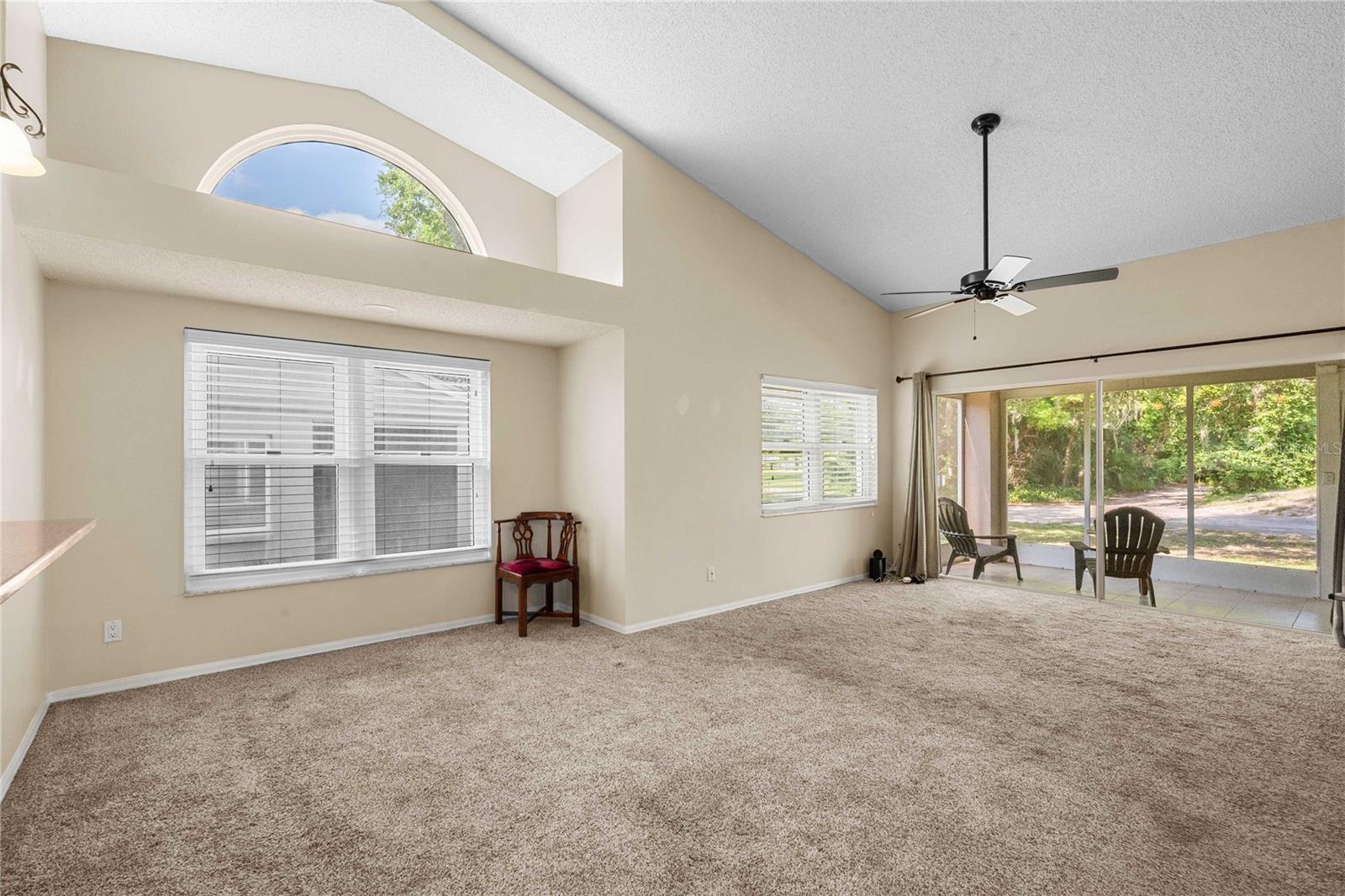 Dining room/Living room