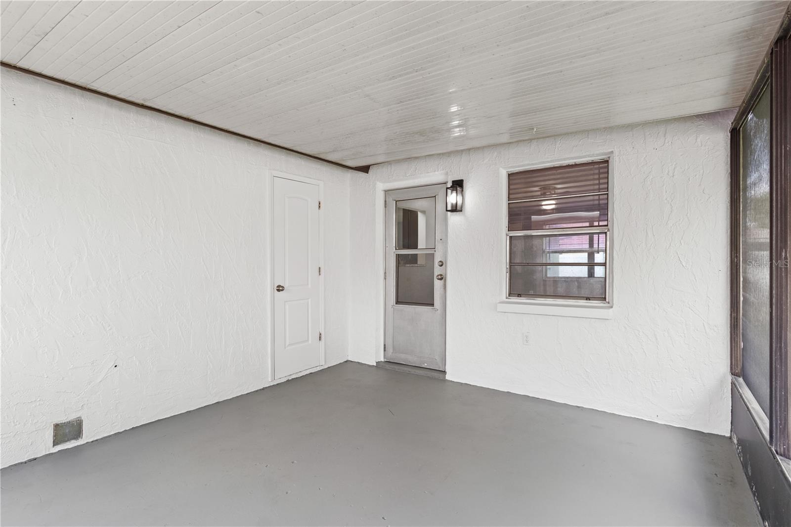 Screened back Porch