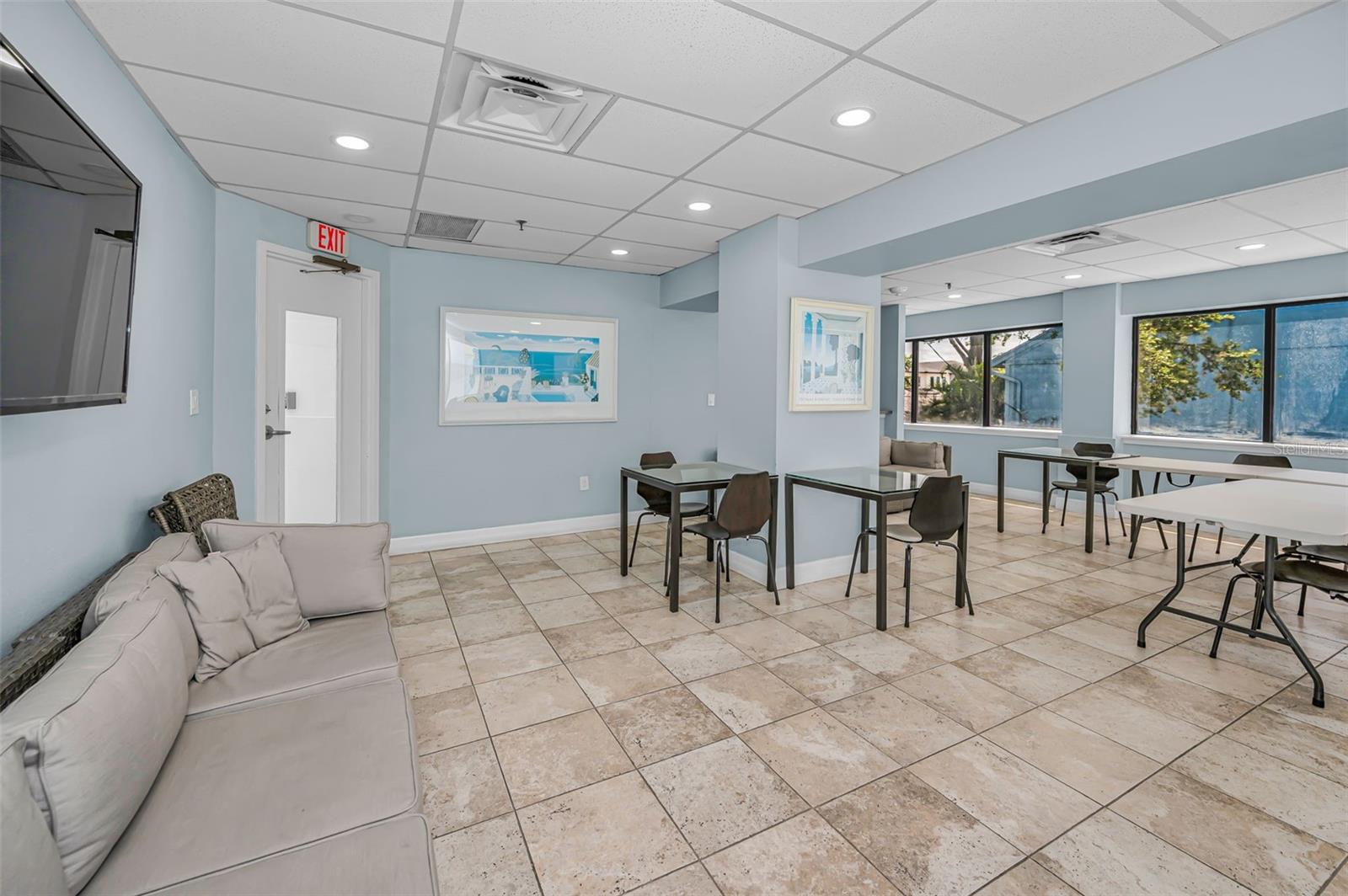 community "clubhouse" - entertainment room