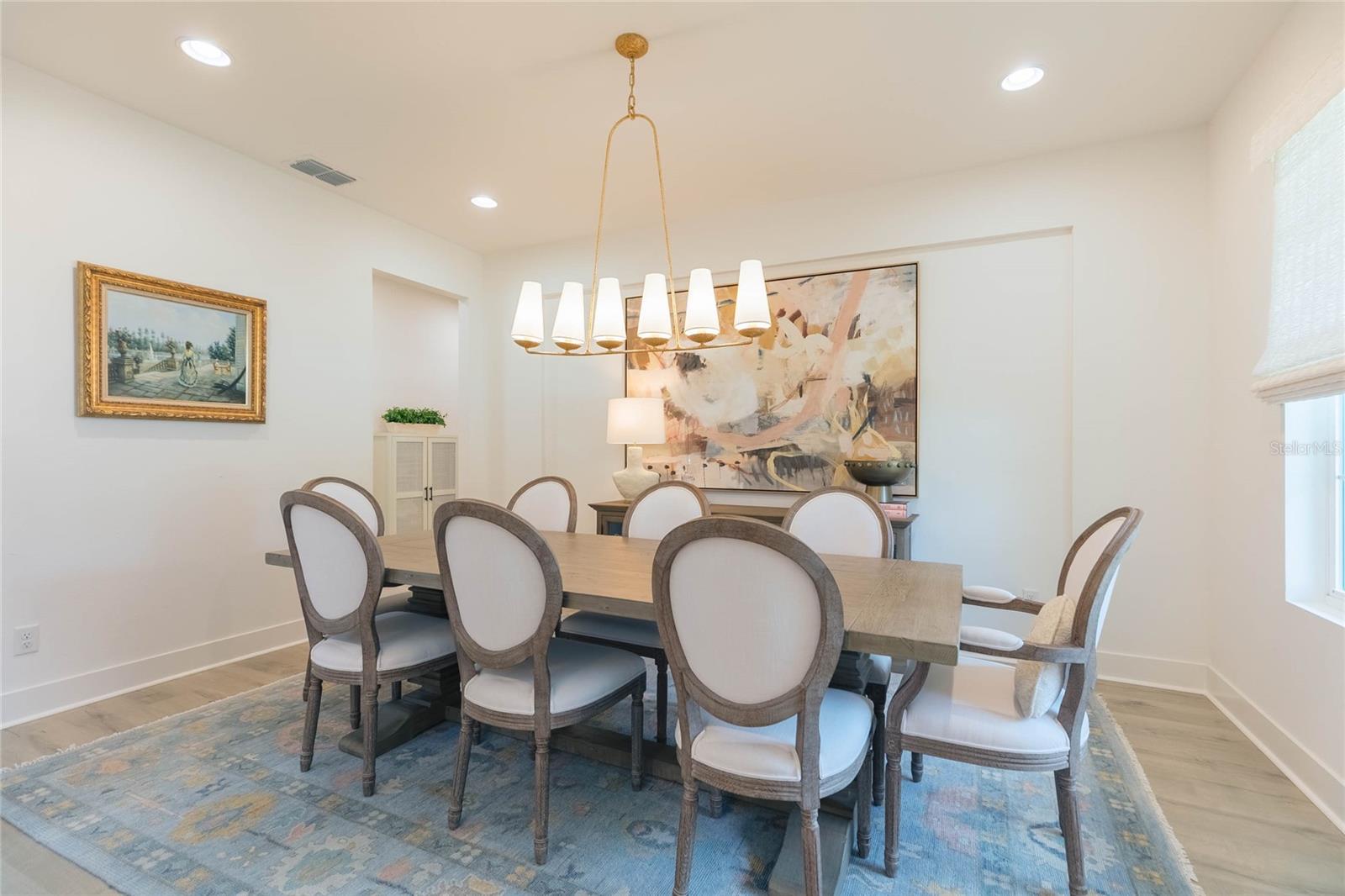 Formal Dining