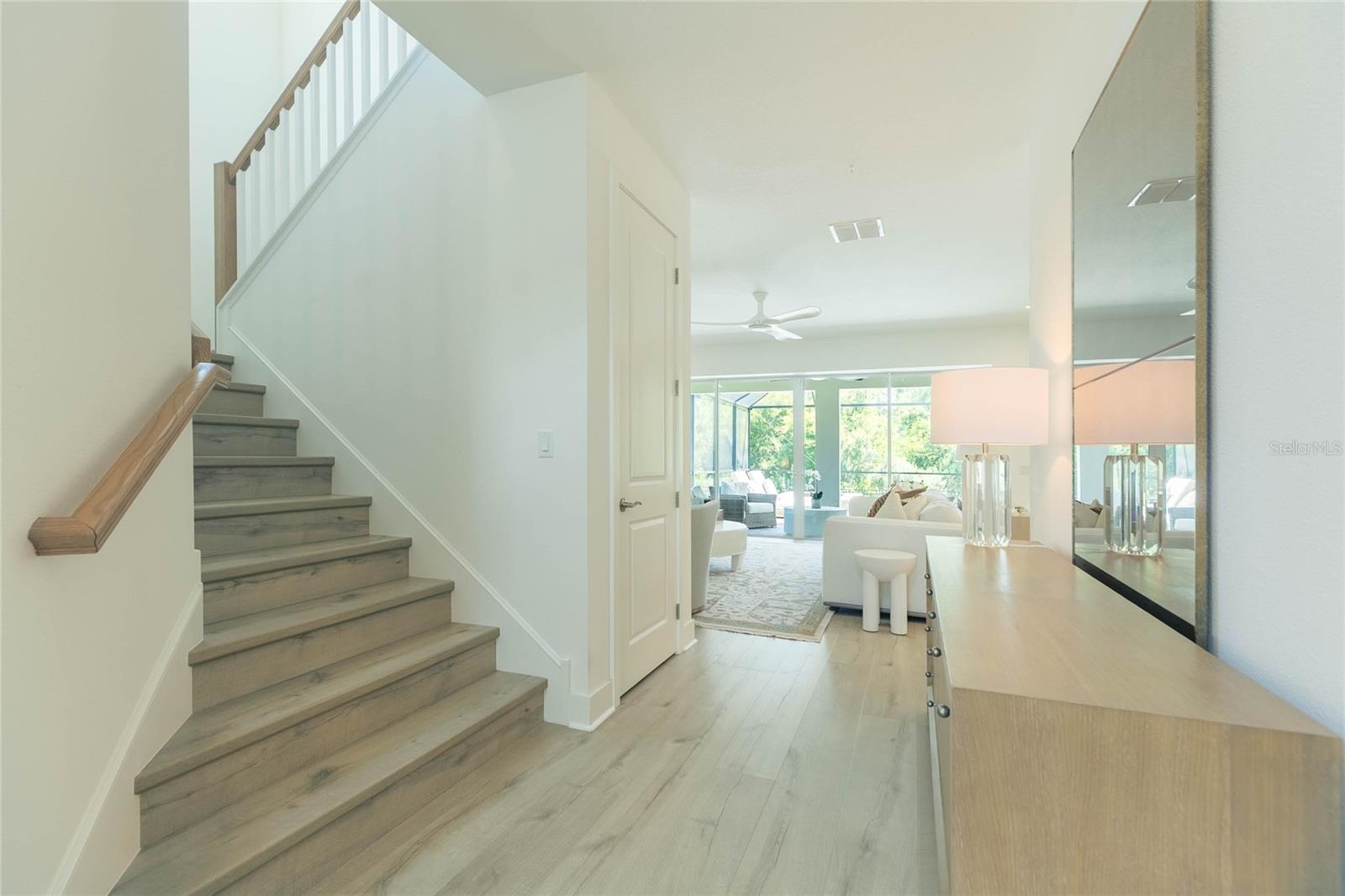 Foyer & Stairs