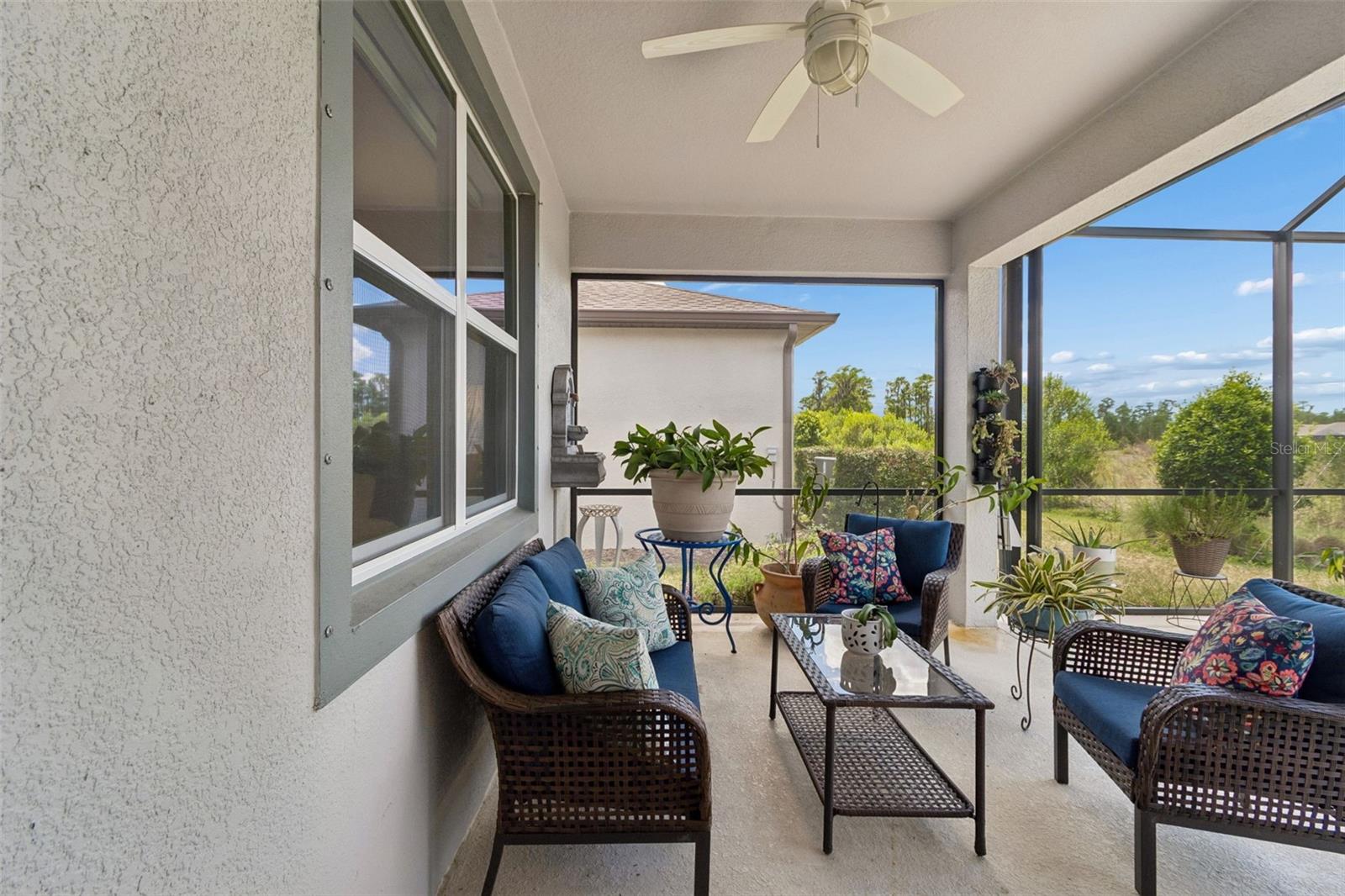 Lanai Covered Seating Area