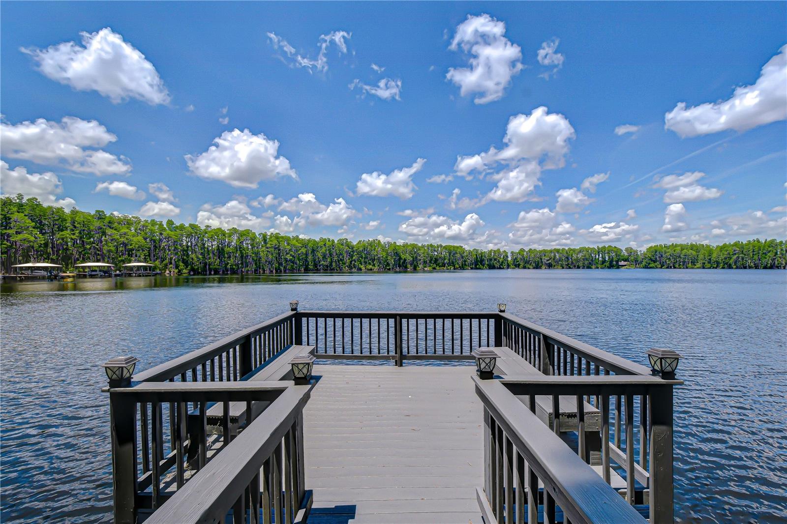 Dock