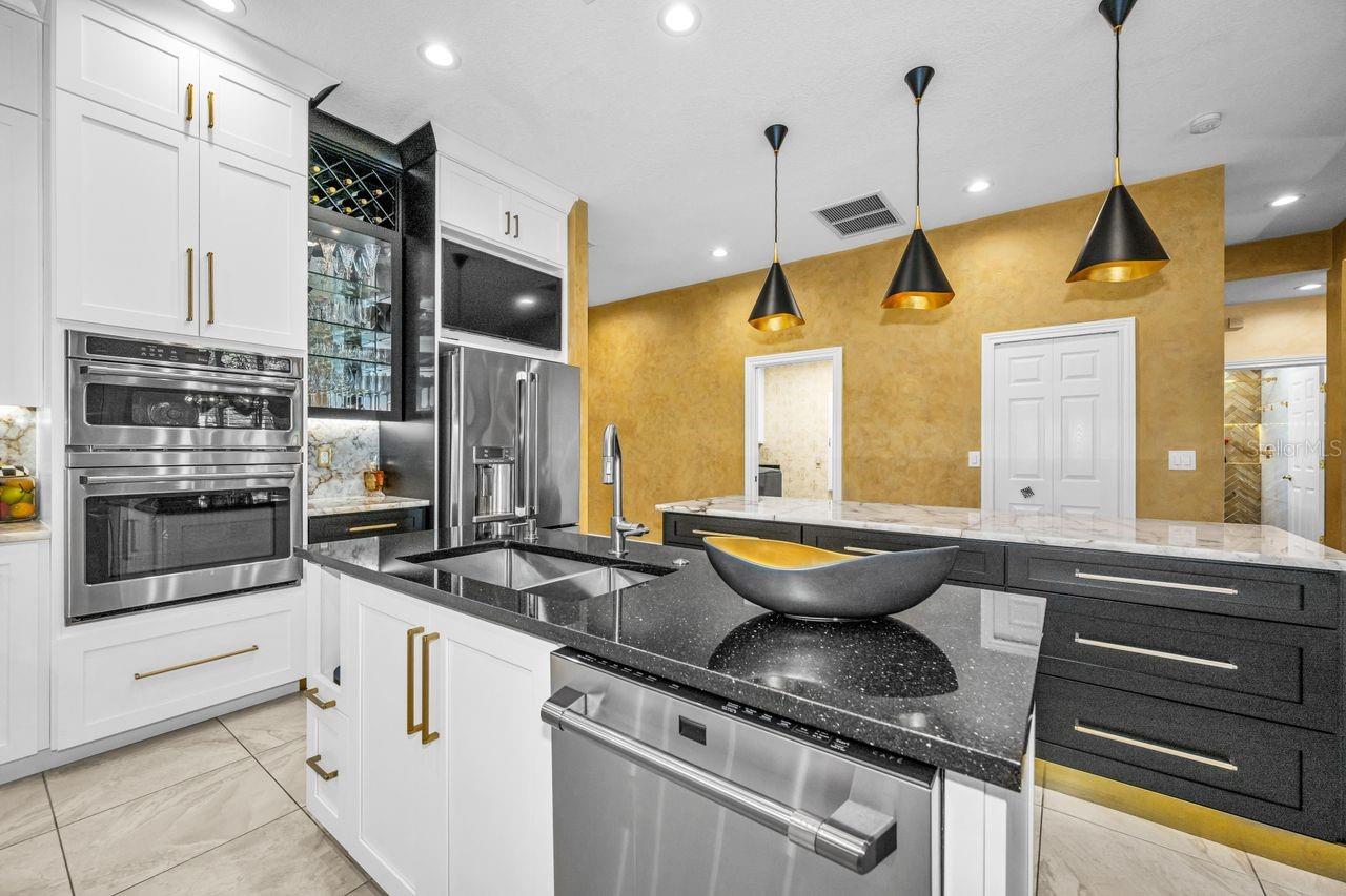 Laundry Room and Walk-in Pantry Adjacent