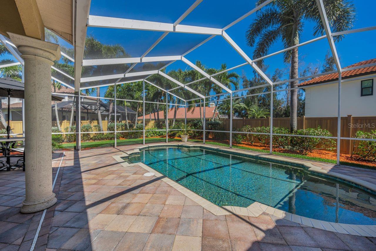 Covered Lanai and Pool Cage
