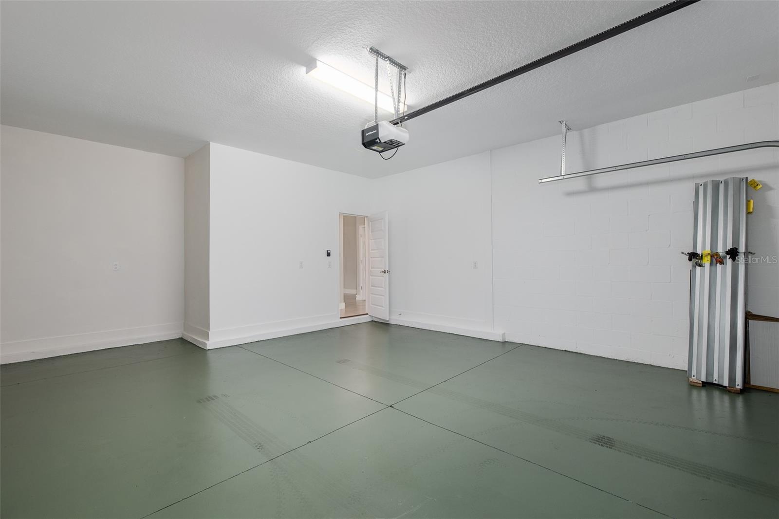 2 Car Garage