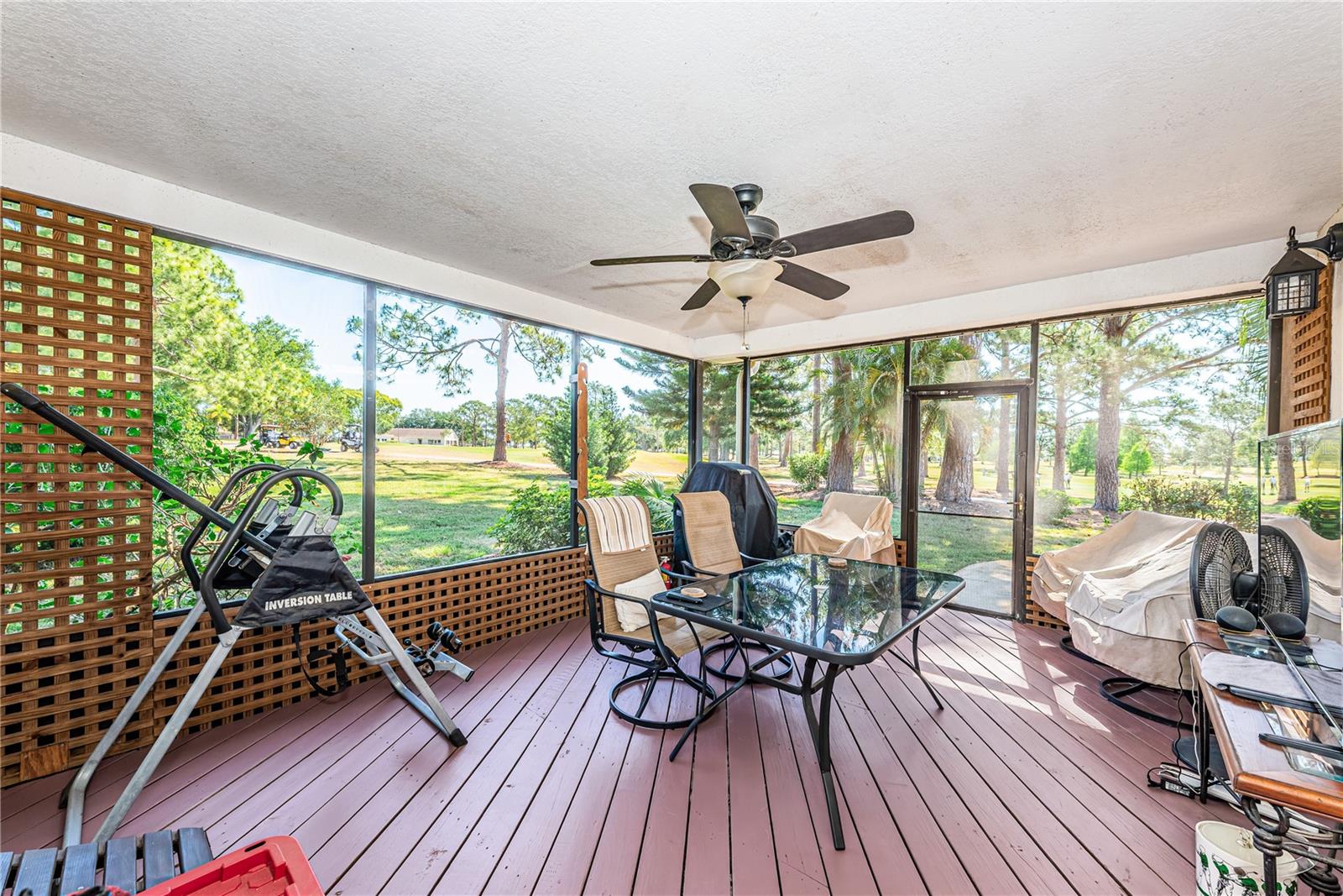 Relax and enjoy your morning coffee each day on the screened lanai.