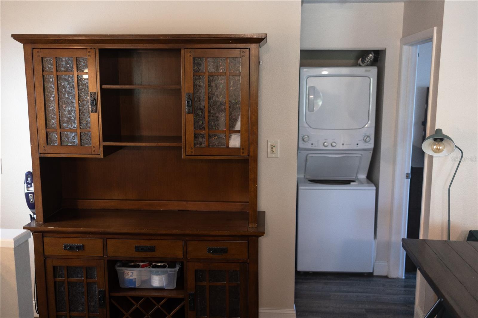 Dining room & laundry