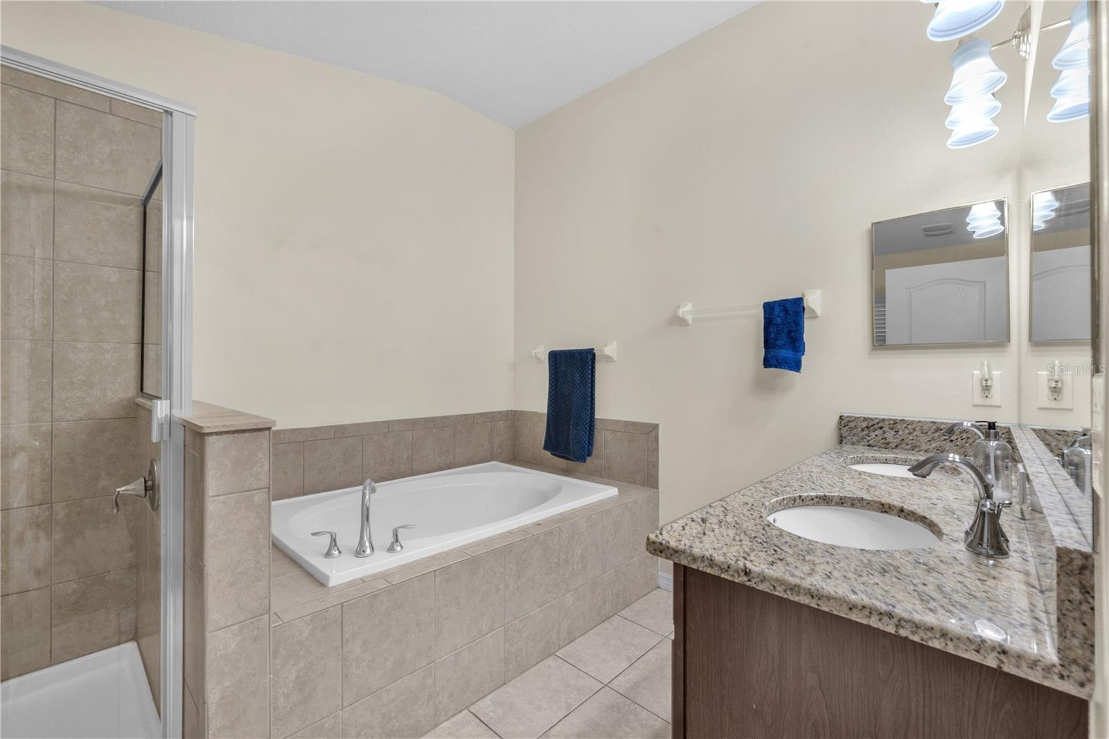 Primary Bathroom en-suite