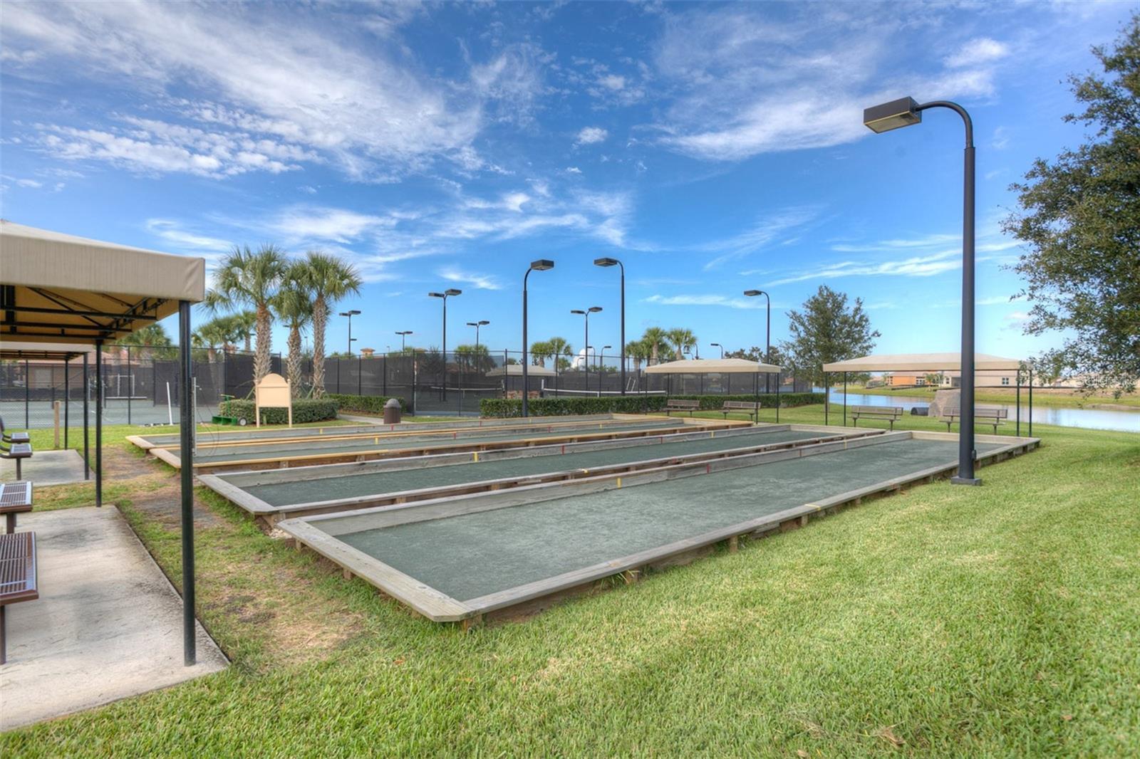 TB8502715