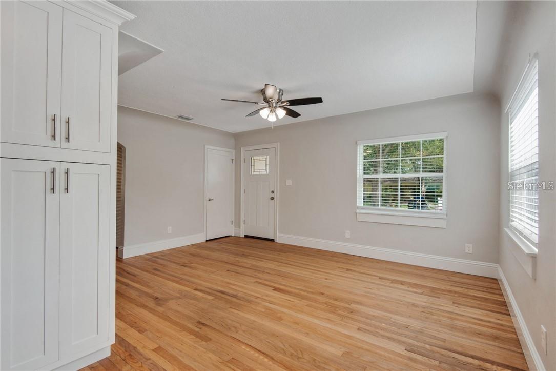 Living area. Lots of natural light.