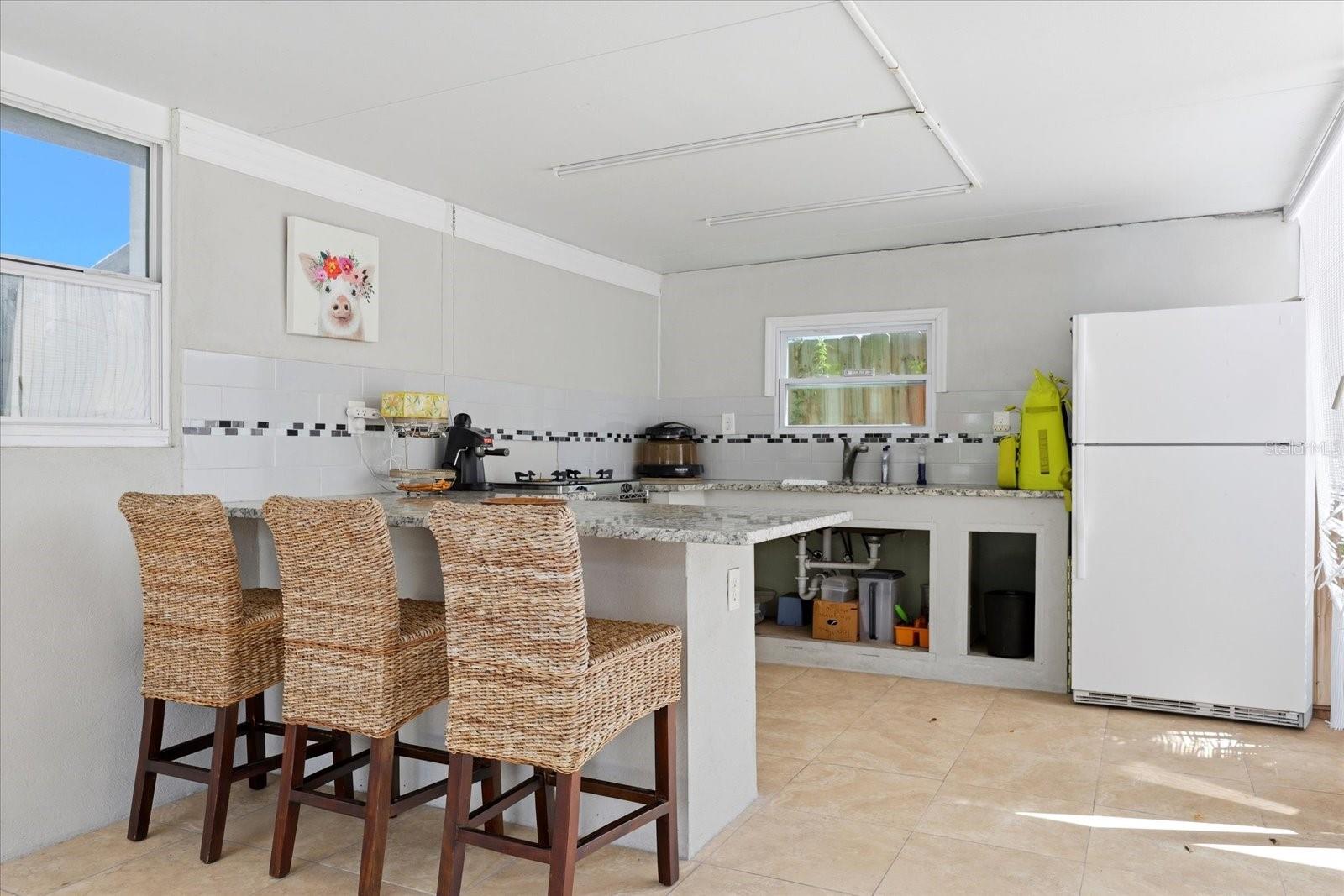 Outdoor Kitchen