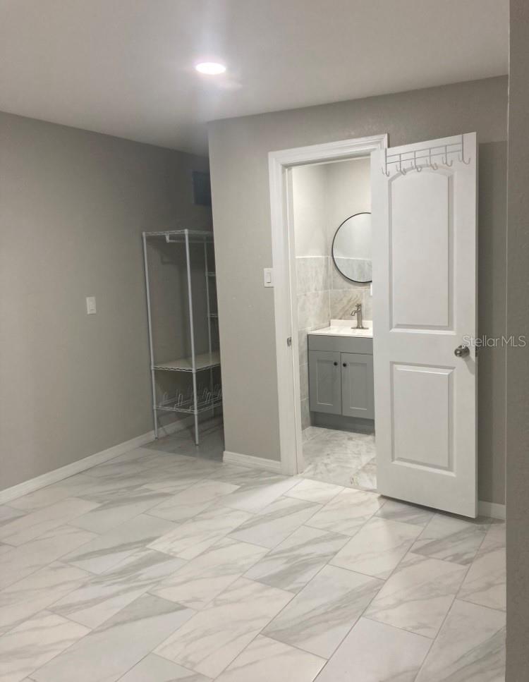 Private In-law suite