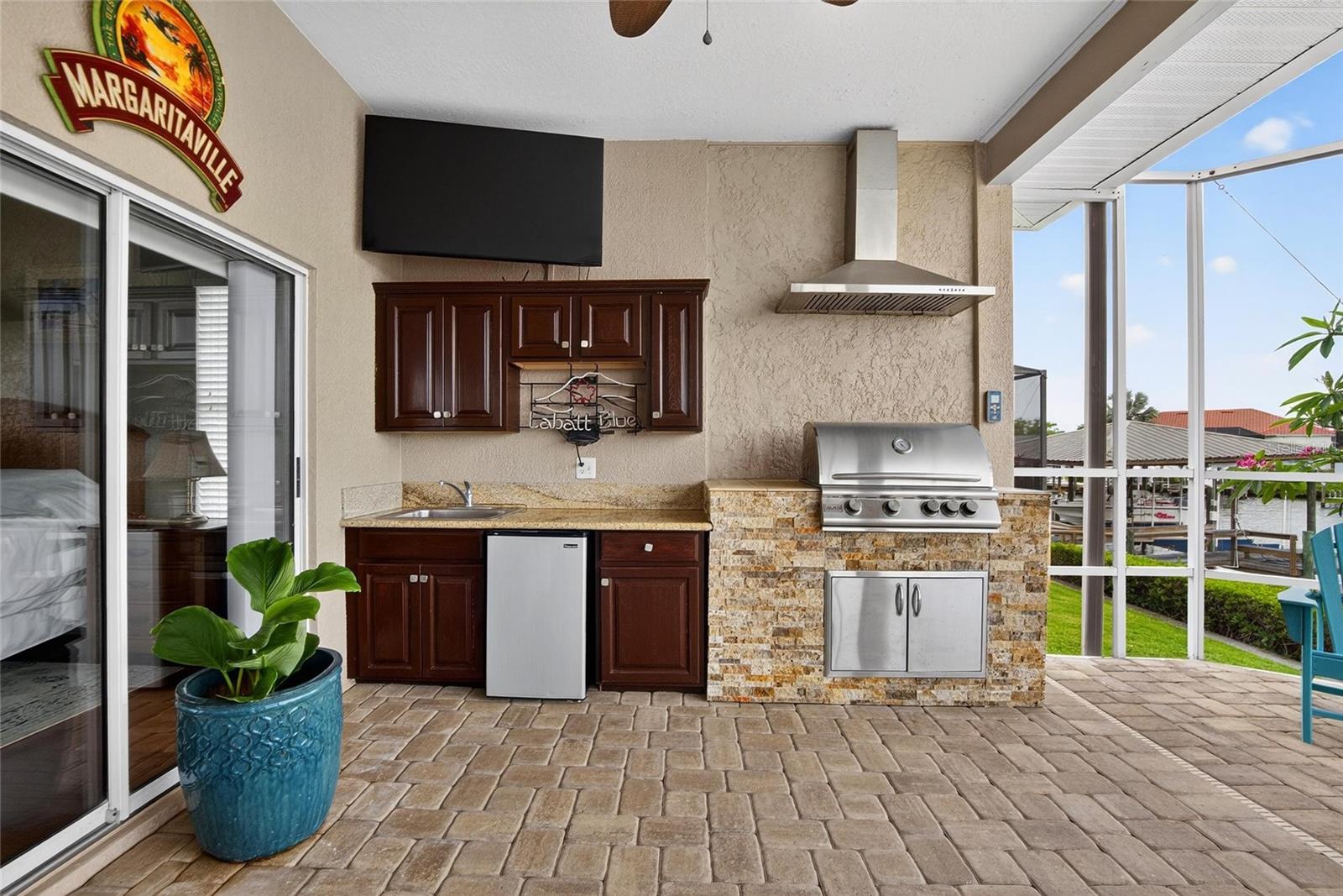 Outdoor (Summer) Kitchen