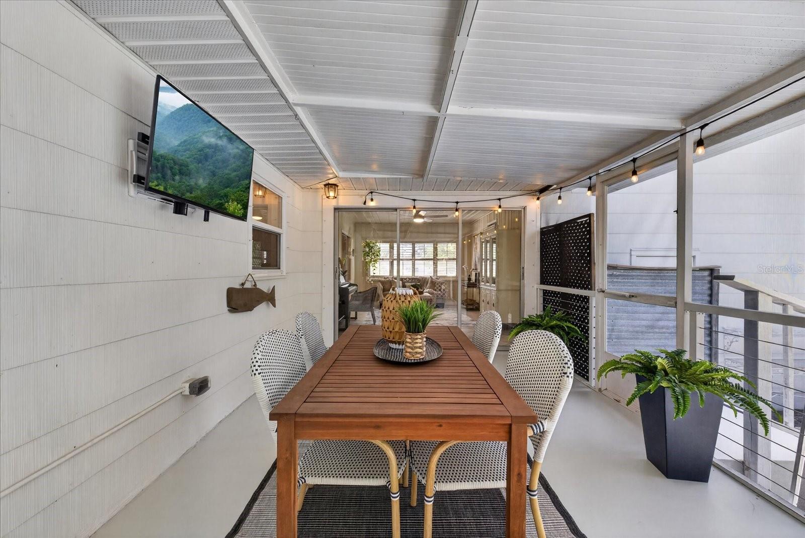 Screened patio