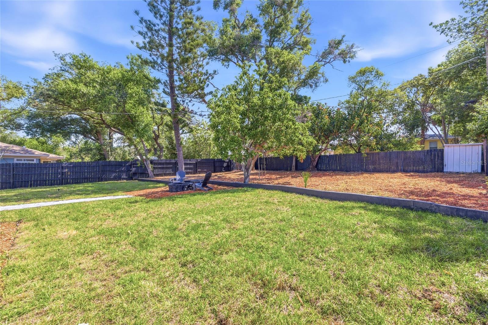 Spacious Yard