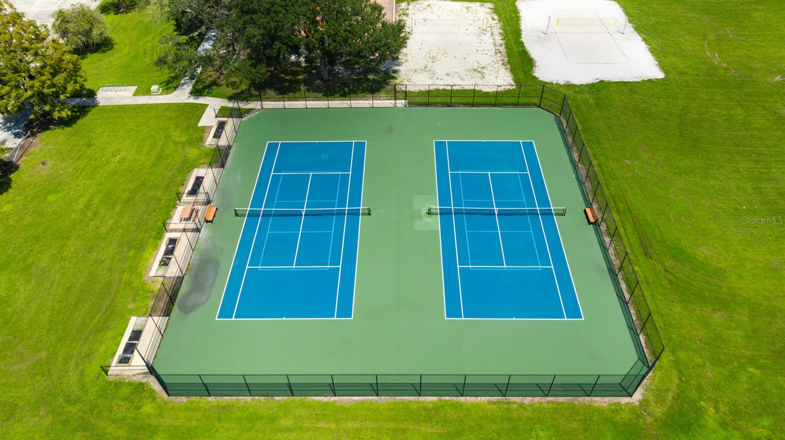 Community Tennis Courts