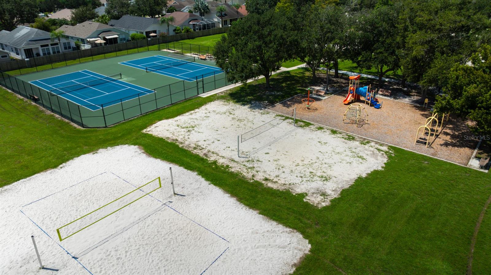 Community Park courts