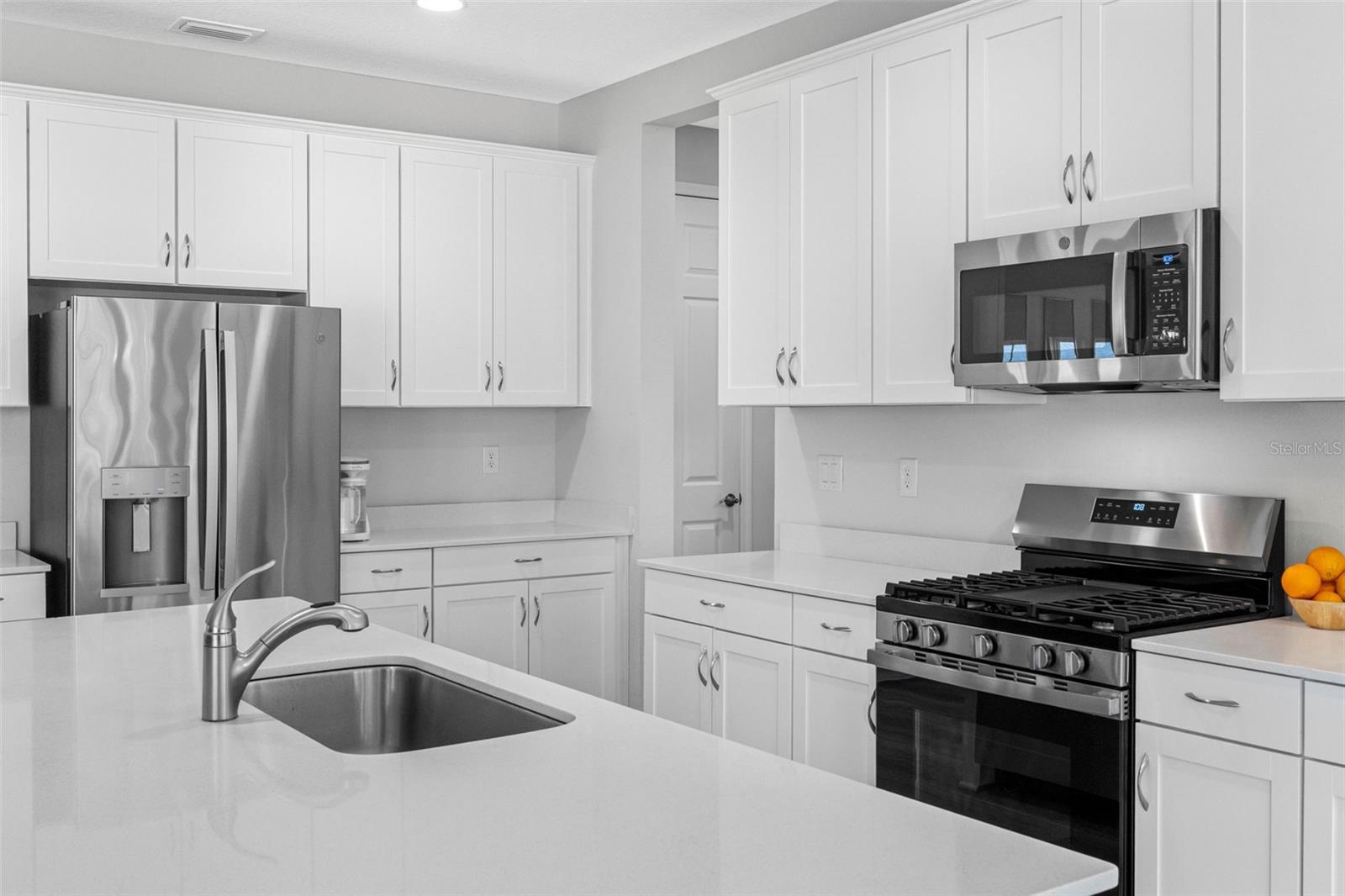 Gas stove
