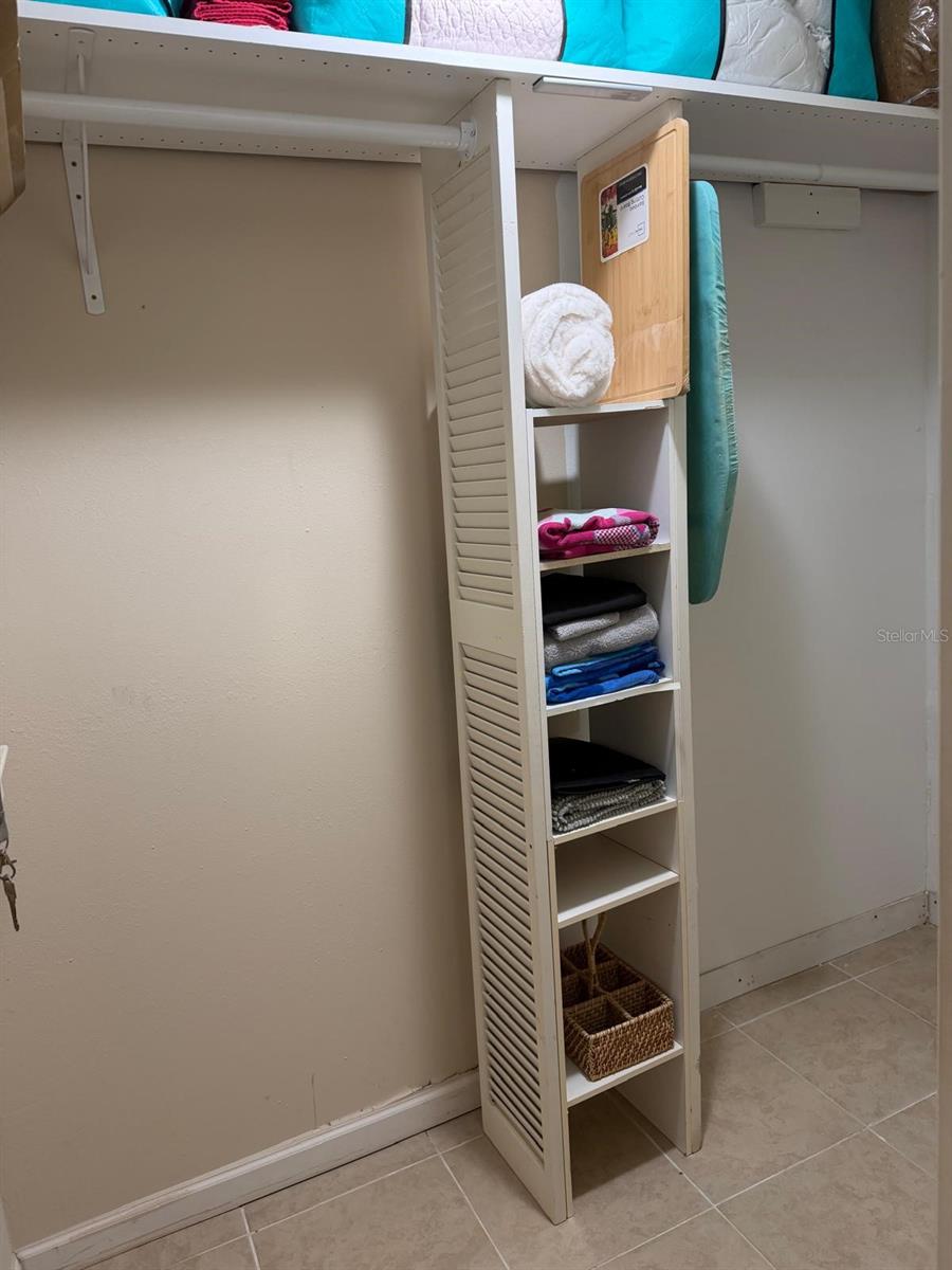 MASTER CLOSET