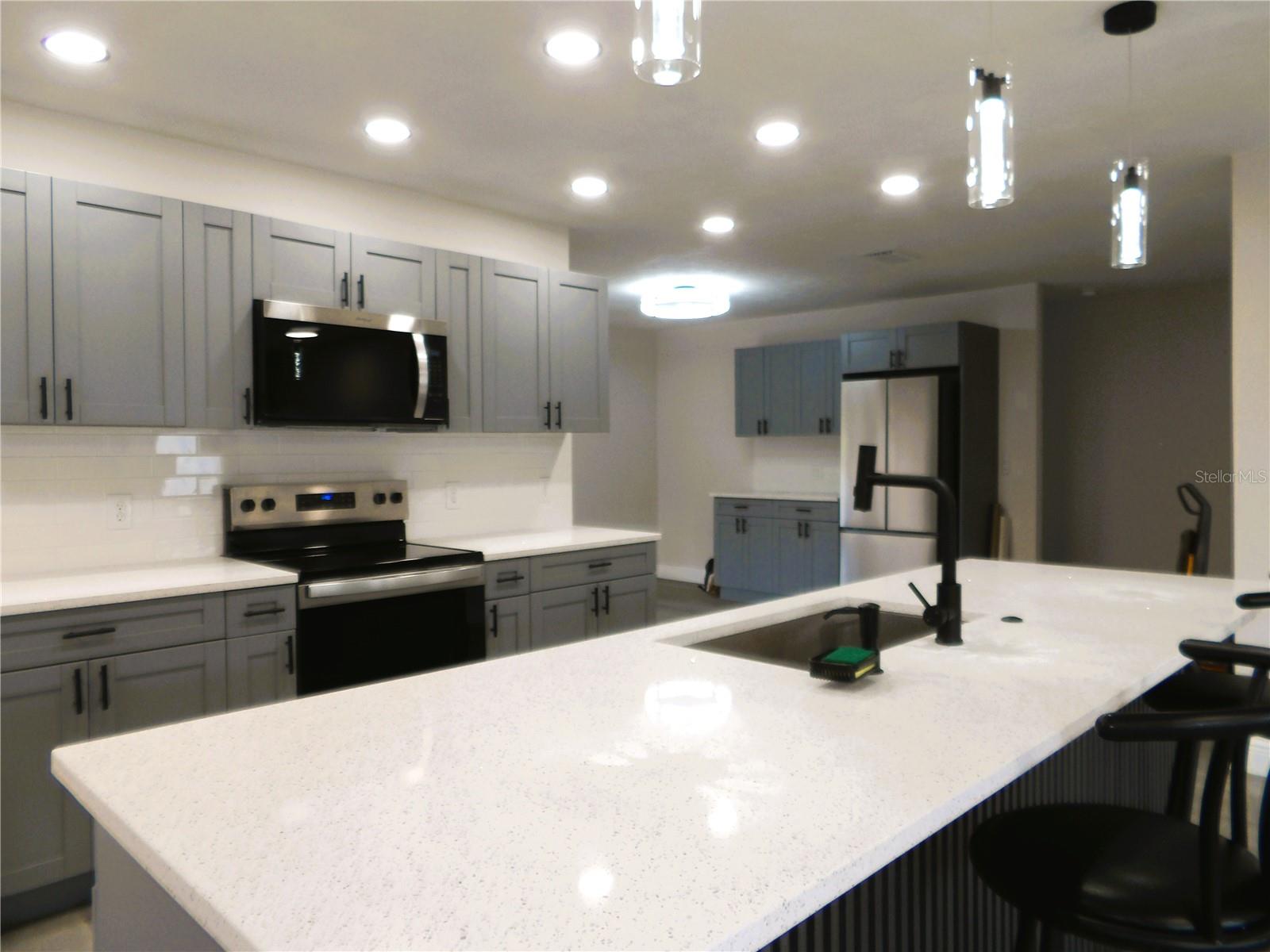 Kitchen and breakfast nook