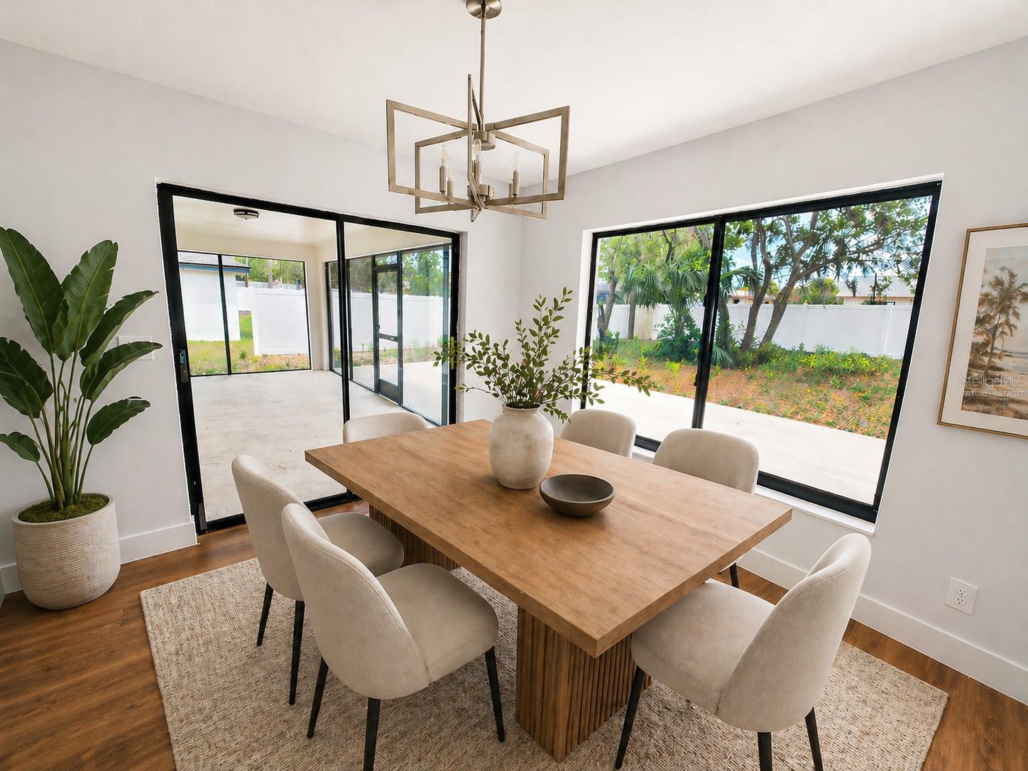 dining room. virtually staged