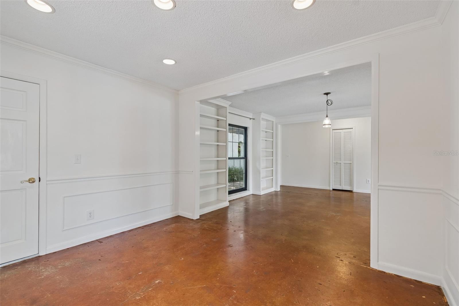 Dining / Family Room