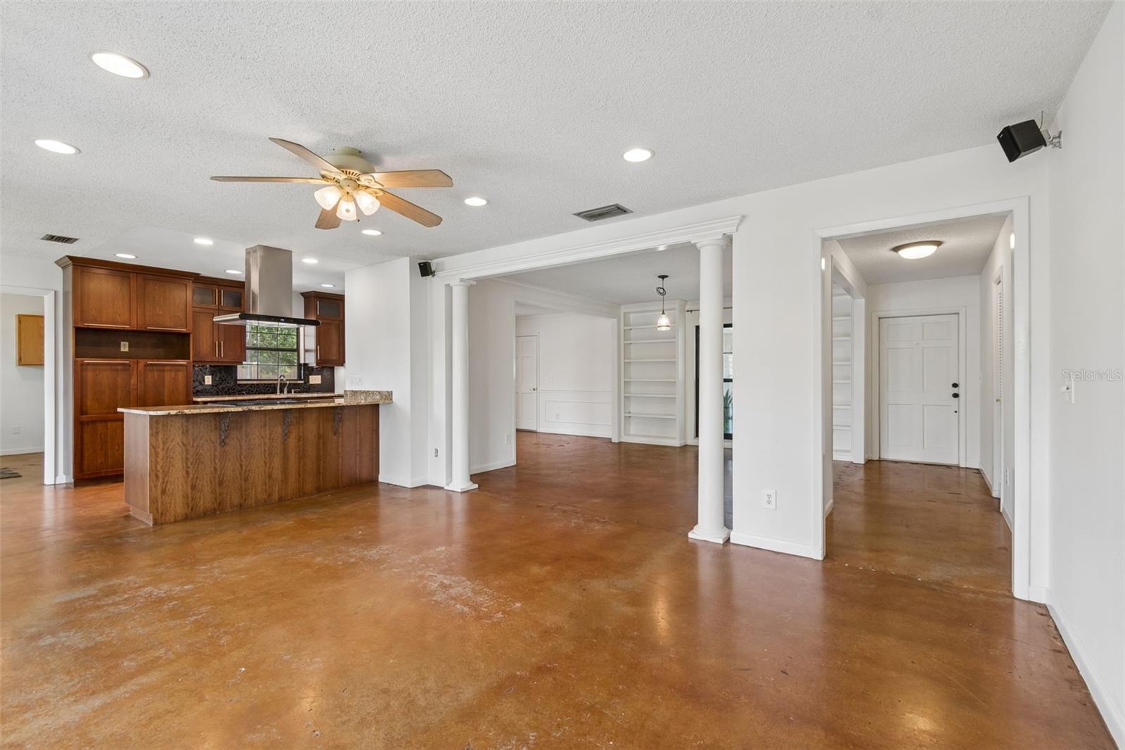 Open concept - kitchen / living room