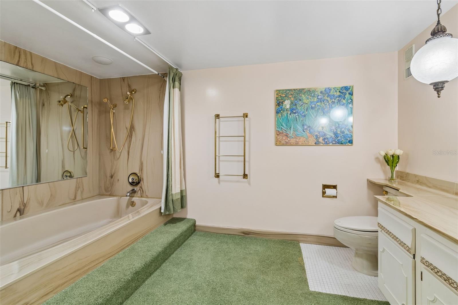 Primary bath
