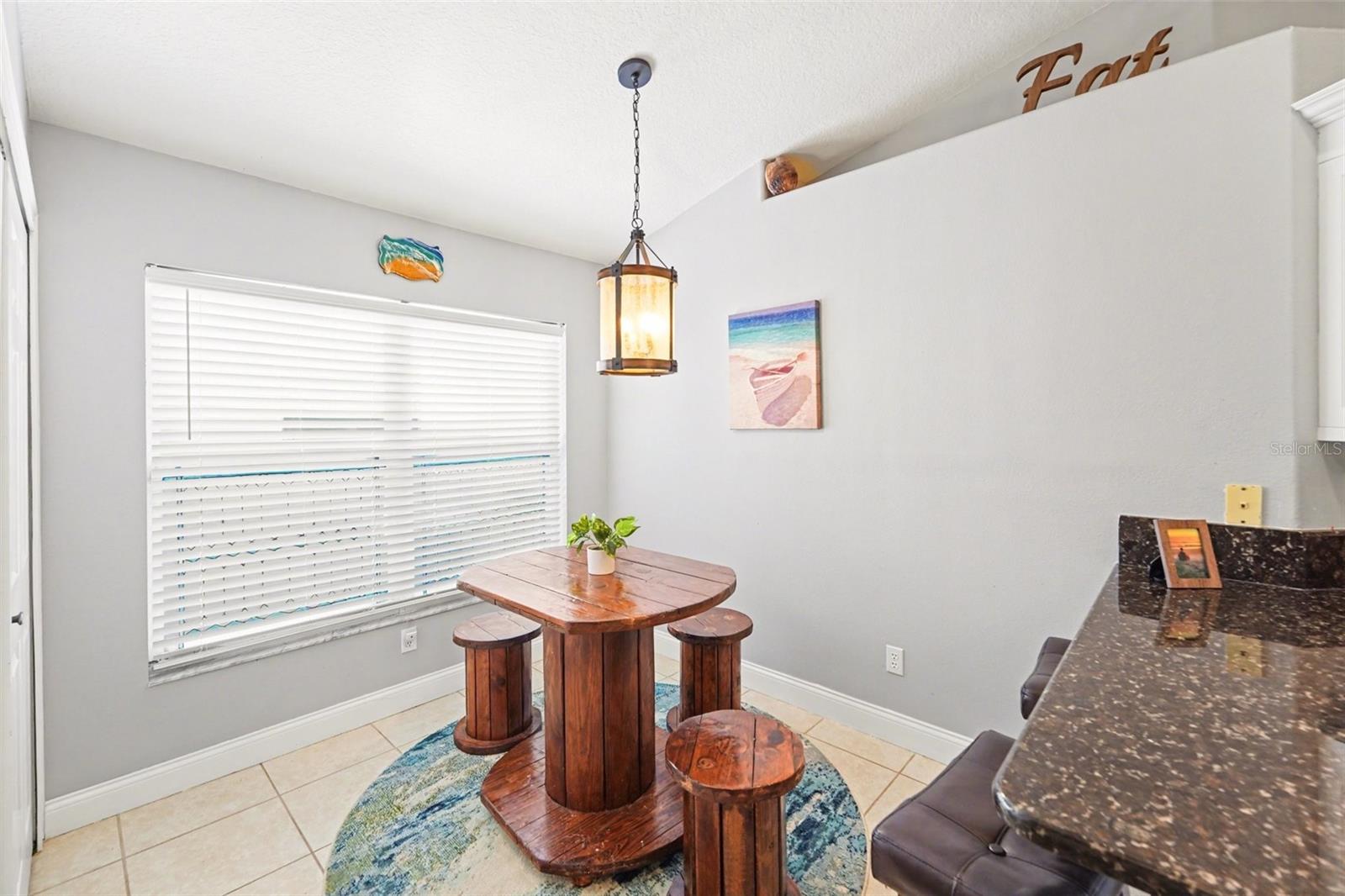 Kitchen Breakfast Nook