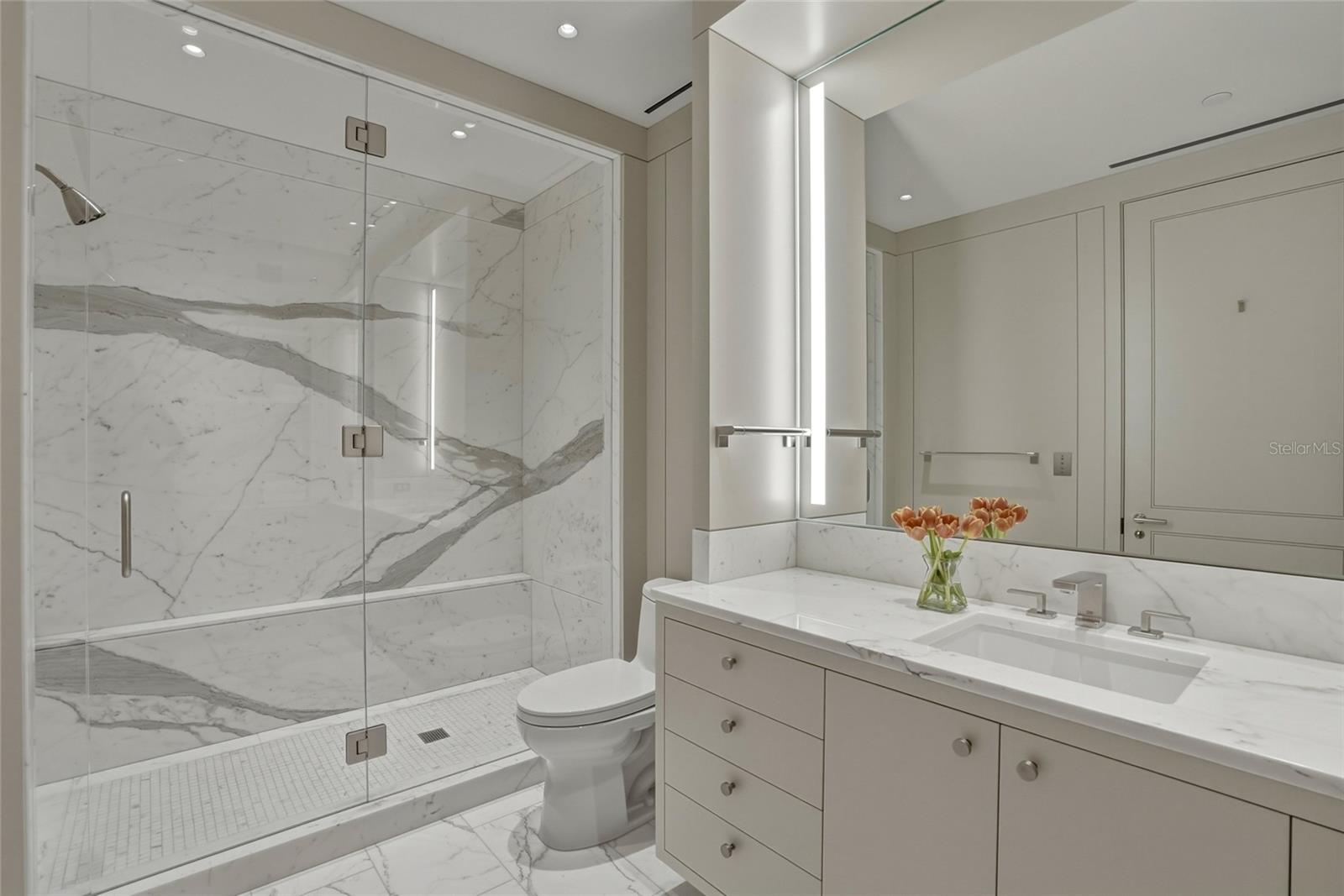 guest ensuite bedroom 1