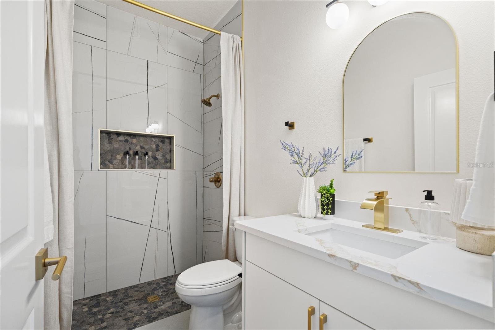 primary ensuite bath 1